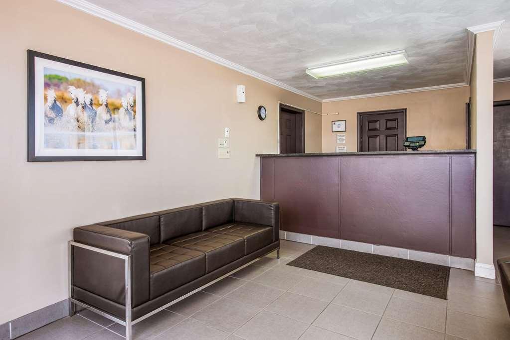 Rodeway Inn Сент-Джозеф Интерьер фото